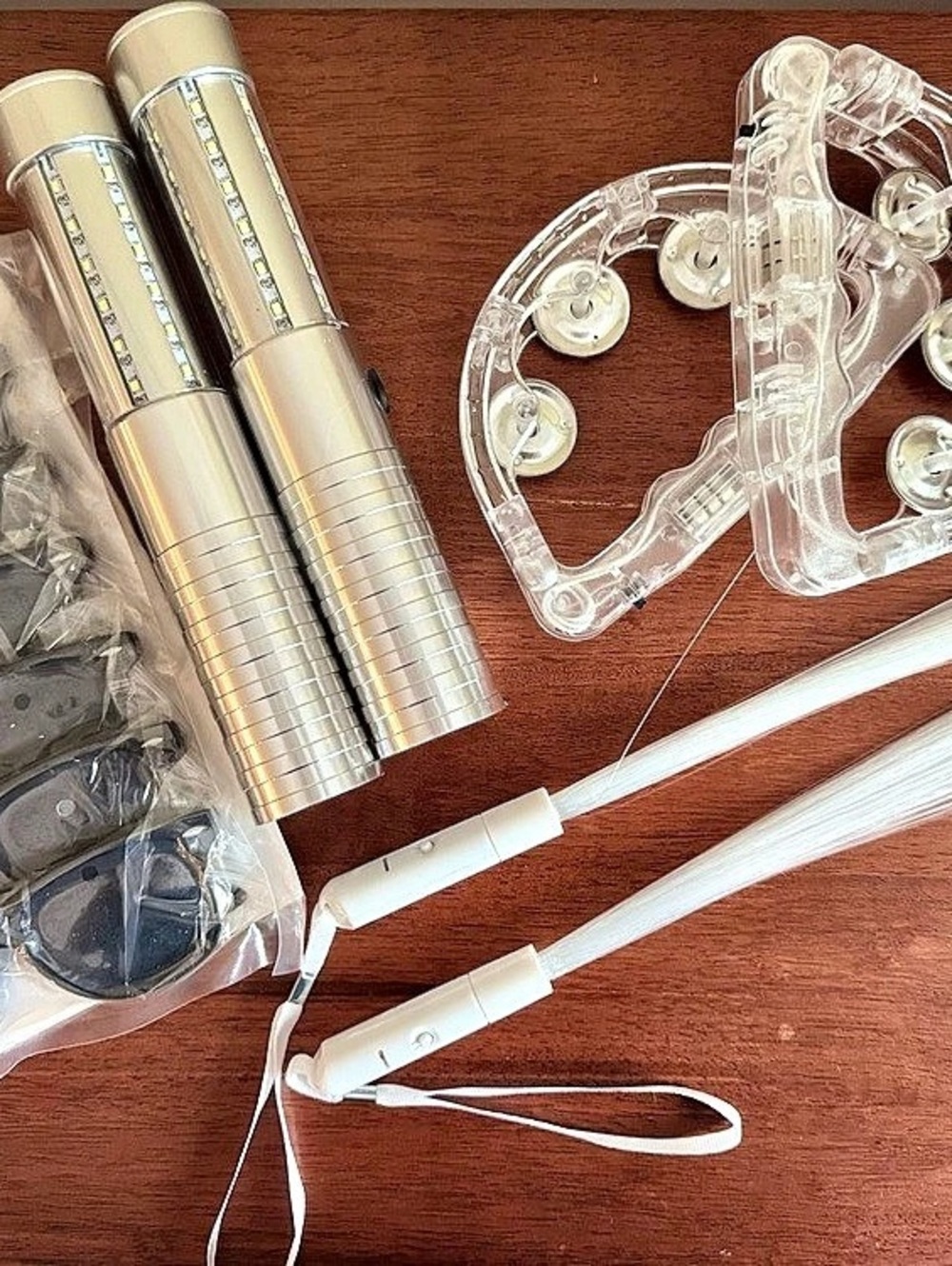 ✨ 33 Piece Club-Style Wedding Entrance Bundle | 14 LED Tambourines, 6 Rechargeab